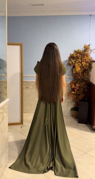 Vestido boda gitana verde con corset de pedrería