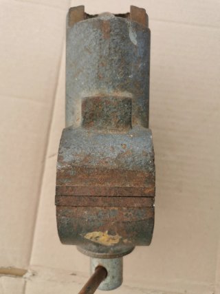 Morsa FZA 60 in ghisa