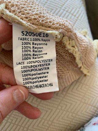 Top encaje beige Molly Bracken