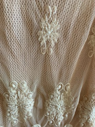 Top encaje beige Molly Bracken