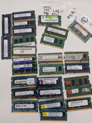 lotto 25pz 36gb DDR3, 3 da 1gb ddr2,  256mb ddr1