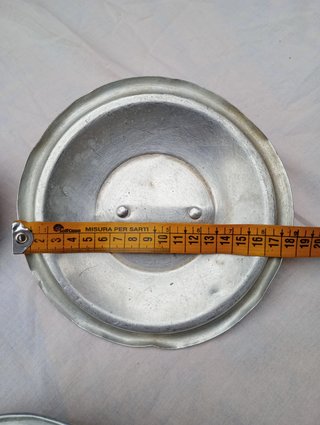 Coperchi alluminio con manico bachelite