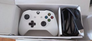 Xbox One S 1TB Fortnite Edition