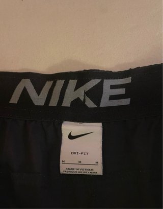 Pantalones cortos Nike negros talla M