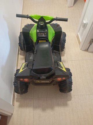 Quad a batería infantil