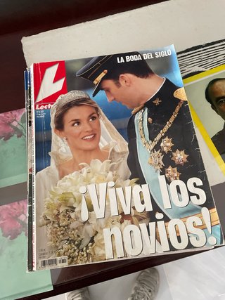 Felipe VI y Letizia Ortiz en 2004.