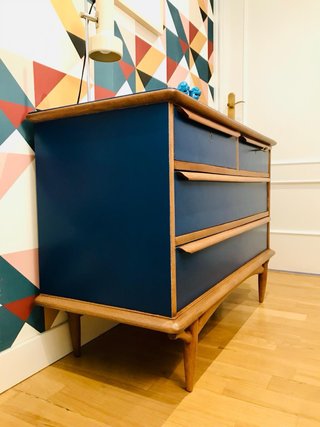 Cómoda Mid Century Azul y Madera