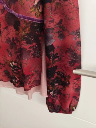 Blusa Bershka Estampada Talla M