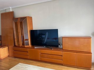 Mueble salón madera + mesa y 6 sillas