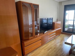 Mueble salón madera + mesa y 6 sillas