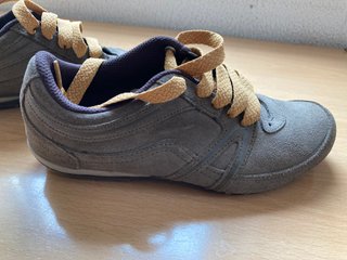 Lote 2 pares zapatillas mujer talla 37