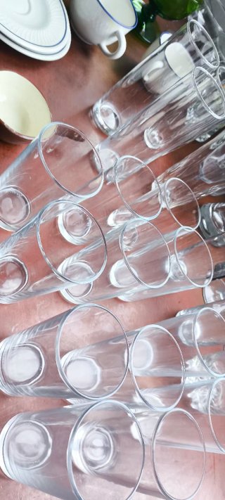 Juego de Vasos y Copas Variados