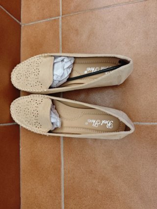 Sandalias planas Best Shoes beige mujer