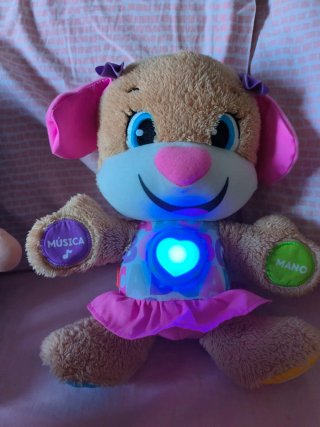 Perrita Fisher Price Ríe y Aprende