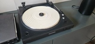 Giradischi Marantz + Speaker Sonos ERA 100