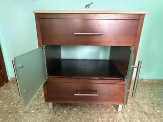 Mueble de baño madera y cristal