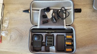 DJI Osmo 360 Cámara 8K con Accesorios