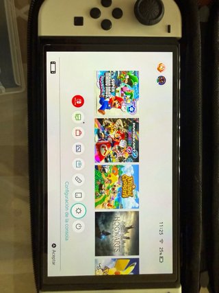 Nintendo Switch OLED Bianca + Giochi