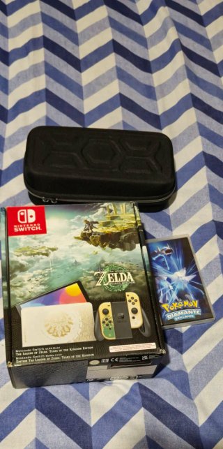 Nintendo Switch OLED Edizione Zelda