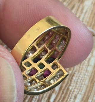 Anillo Oro 18k con Gemas Multicolor