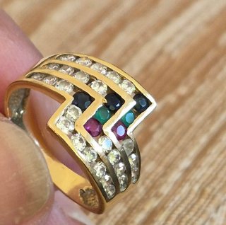 Anillo Oro 18k con Gemas Multicolor