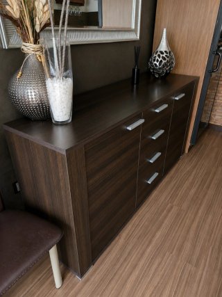 Mueble de comedor completo