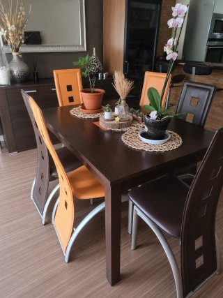 Mueble de comedor completo