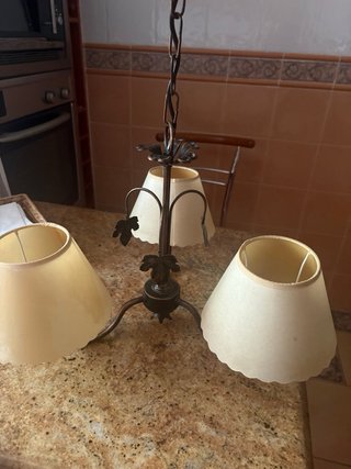 Lámpara de mesa dormitorio metal