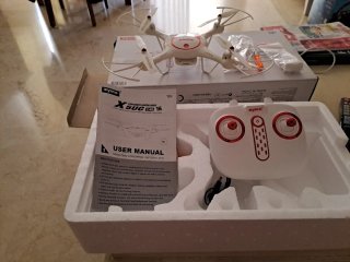 Dron Syma X5UC nuovo