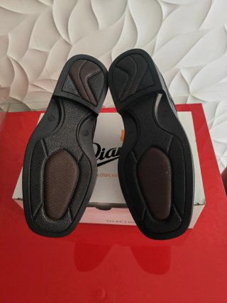 Zapatos de trabajo Dian negros mujer