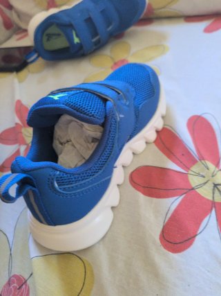 Zapatillas Tenth sin abrir nuevas