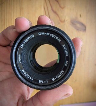 Olympus 50mm 1.8 OM Zuiko MC + Adaptador M43