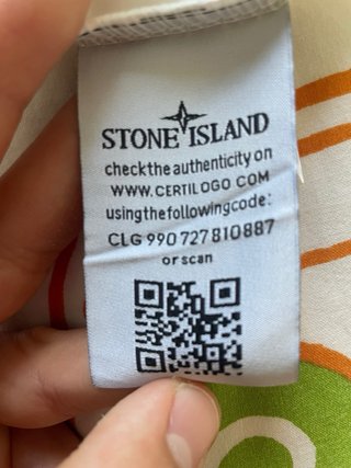Camiseta Stone Island Negra Talla L  Bolsa marca