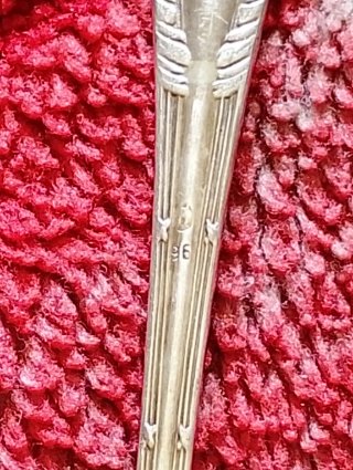 Cucharillas de plata antiguas