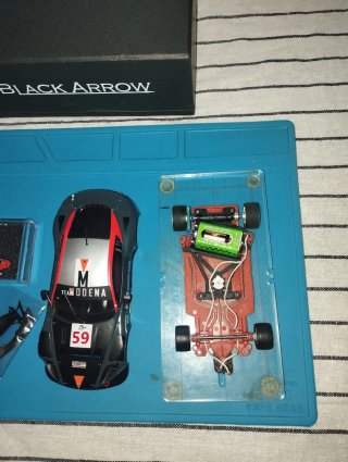 Aston Martin DBR9 Black Arrow