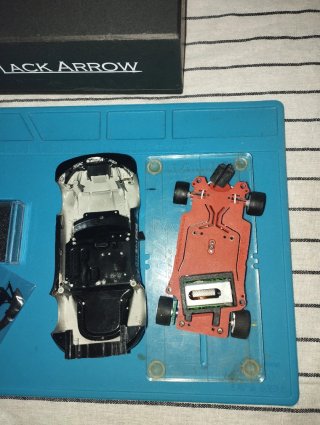 Aston Martin DBR9 Black Arrow