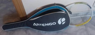 Raqueta Tenis Artengo TR320 + Funda