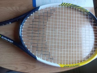 Raqueta Tenis Artengo TR320 + Funda