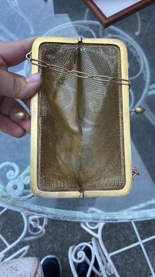 Bolso de Malla Dorado Años 20 con Reloj