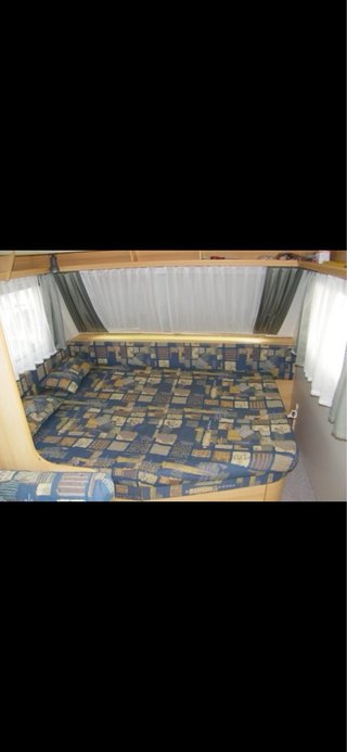 CARAVANA KNAUS en CAMPING PLATJA VILANOVA