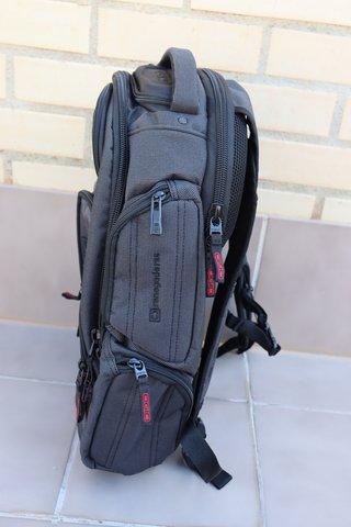 A ESTRENAR Mochila NEGRA Ogio Renegade RSS Nueva
