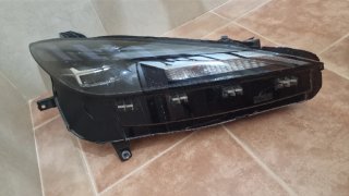 Faro Derecho MG 4 EV