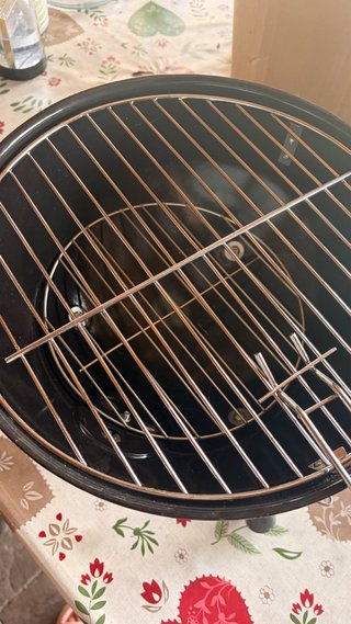 Mini Barbecue Portatile Rosso e Nero