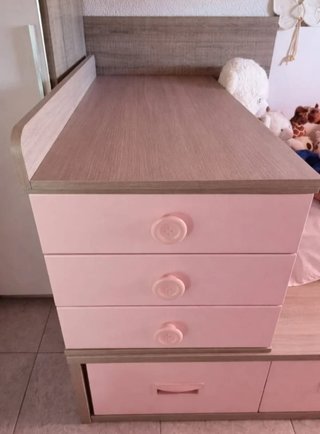 Habitación infantil convertible rosa