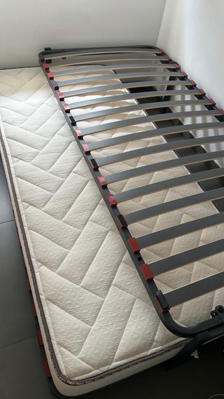 Cama nido beige y negra