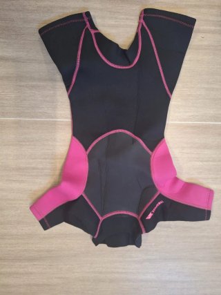 Traje neopreno infantil corto