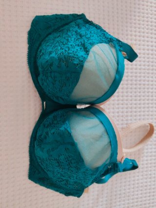 Sujetador Chantelle 95G encaje verde azulado