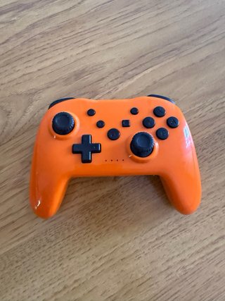 Nintendo Switch OLED + 9 juegos y accesorios