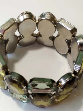 Pulsera elástica pedrería en verdes