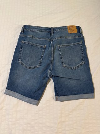 Vaqueros cortos Bershka skinny